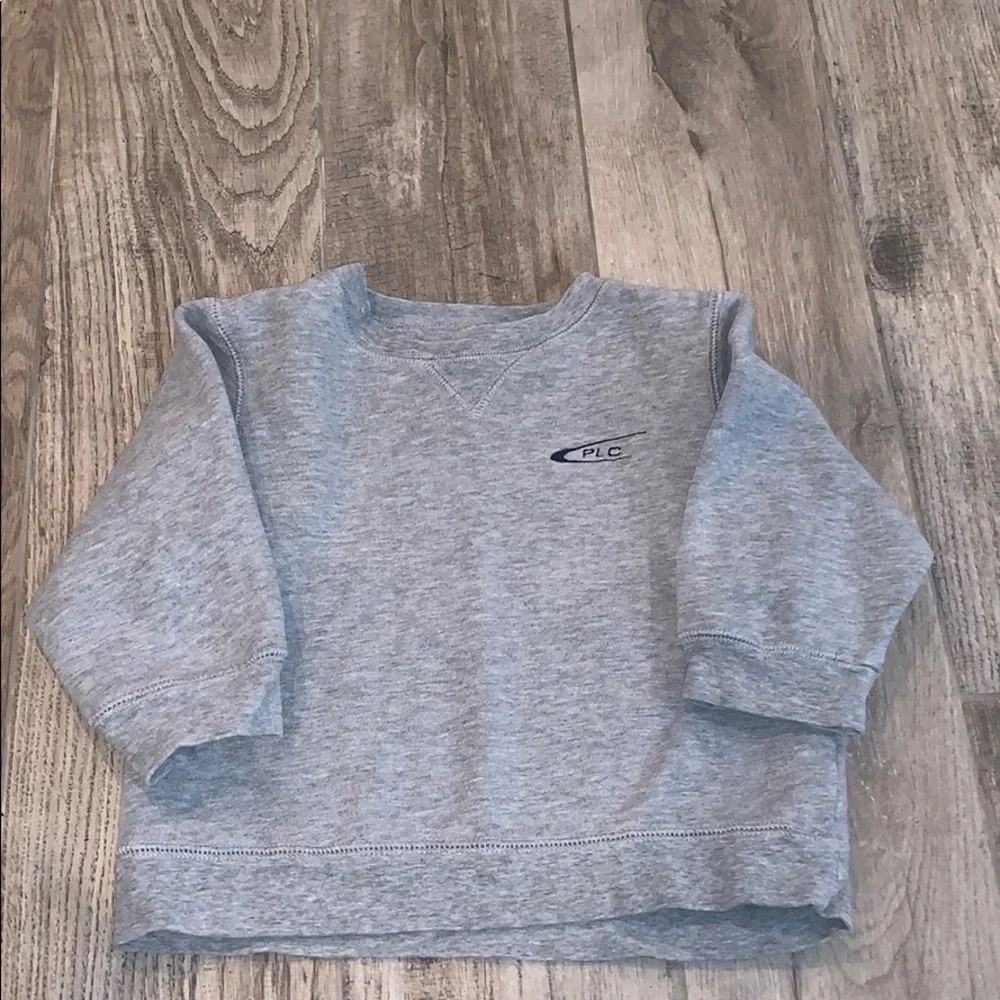 Bundle of 2 shirts, sz 24 mos